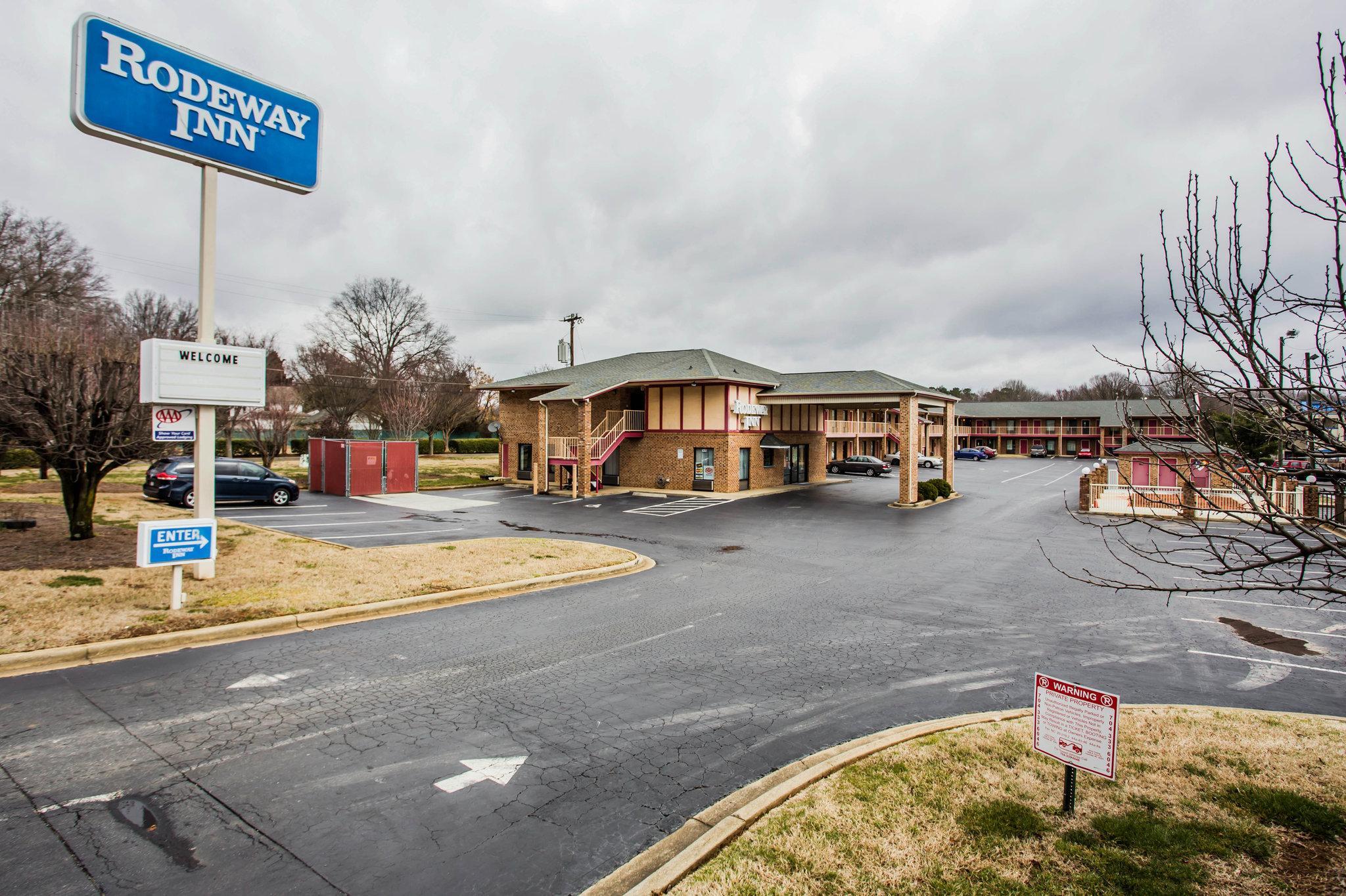 Rodeway Inn University Area Charlotte Kültér fotó